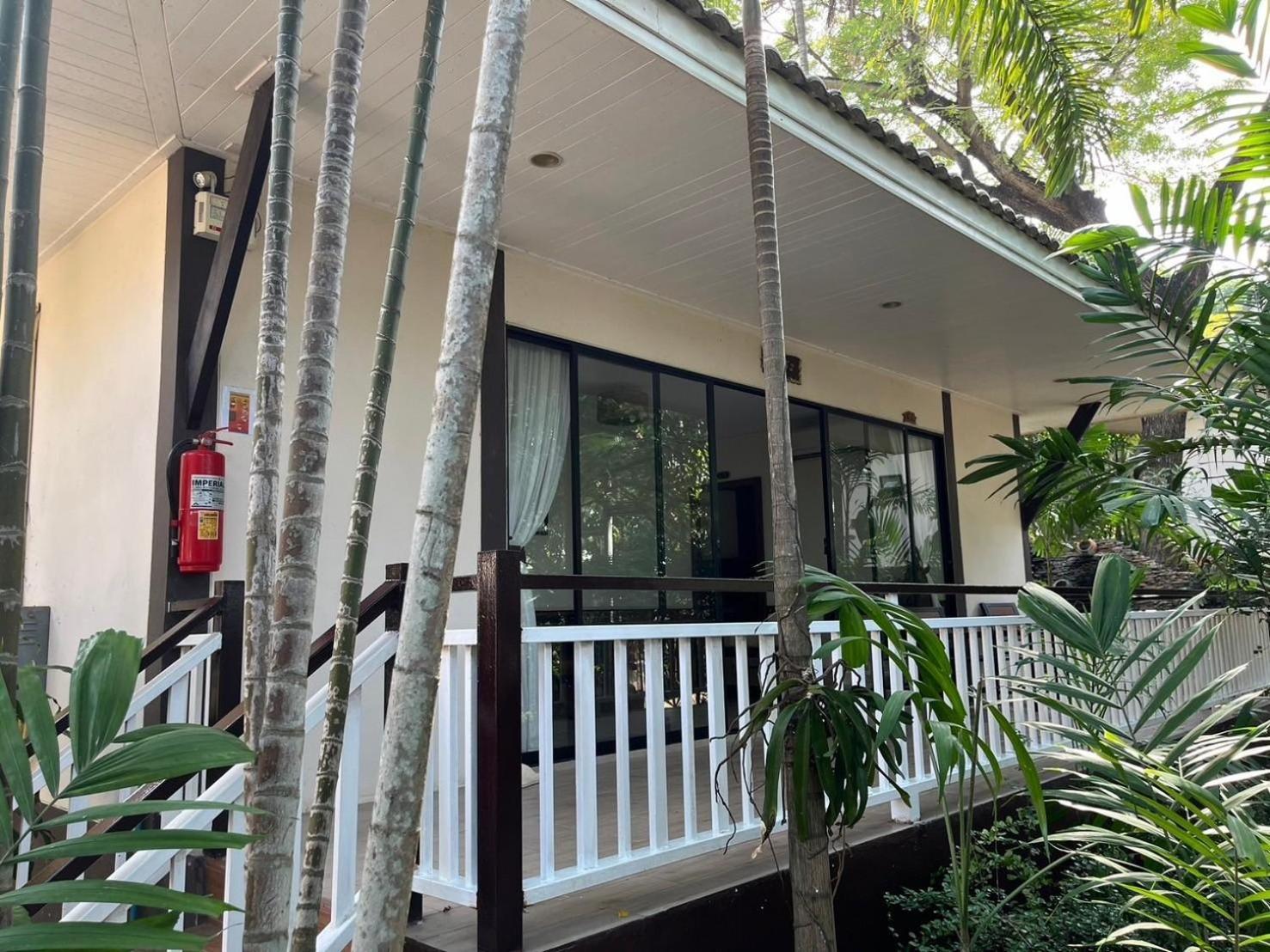 Chawalun Resort Don Tum Exterior foto